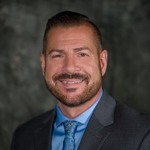 Meet your Posher, Ty